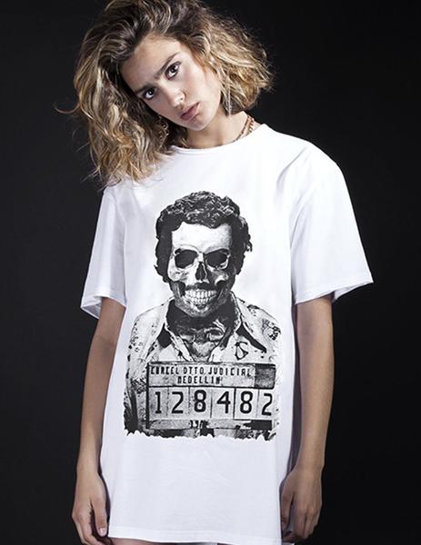 Camiseta Escobar Blanco Unisex